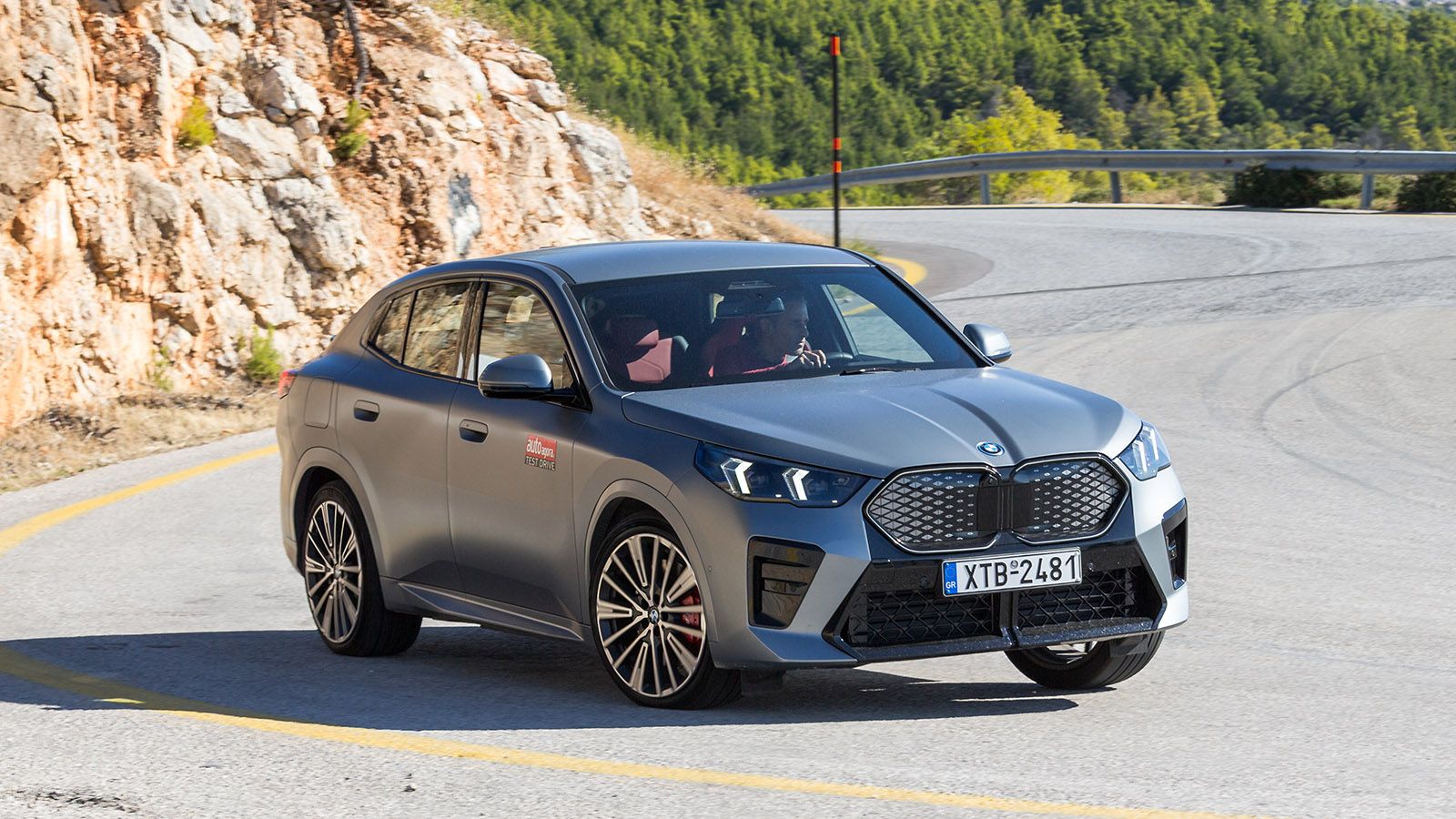 Bmw X2. Τι βαθμό παίρνει σε κατανάλωση, χώρους, επιδόσεις, εγγυήσεις.